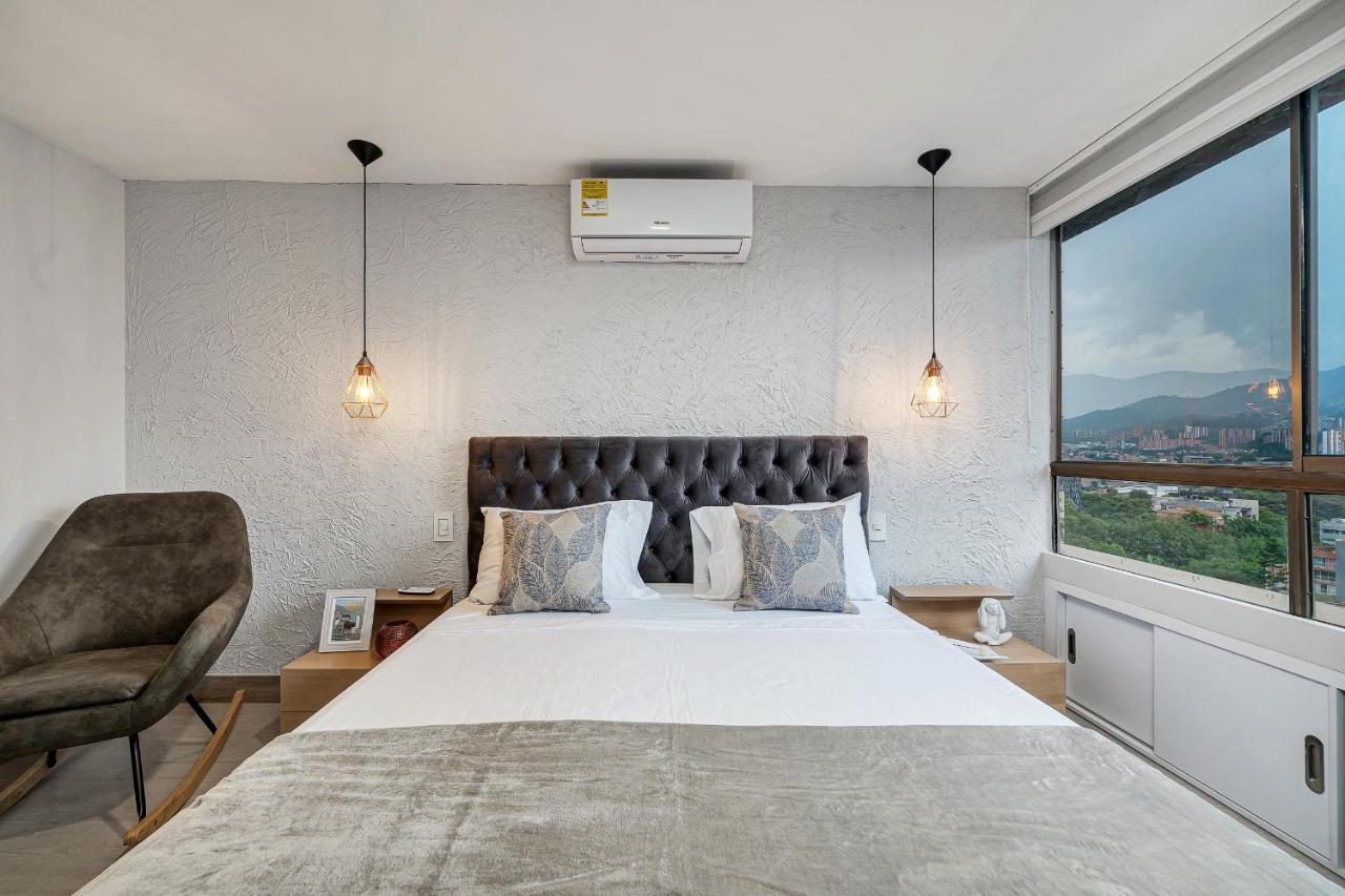 Aptos Alcazar Oviedo By Housy Host 메딜린 외부 사진