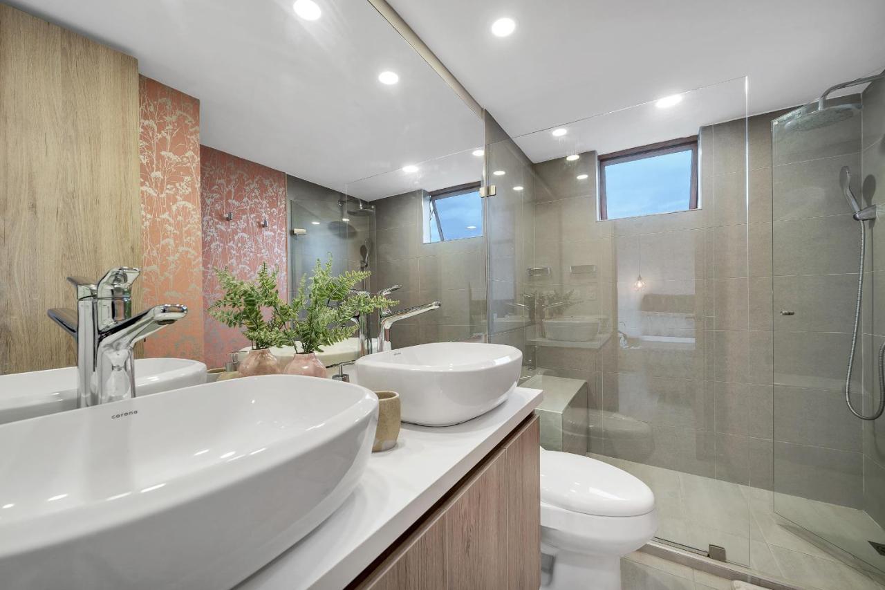 Aptos Alcazar Oviedo By Housy Host 메딜린 외부 사진