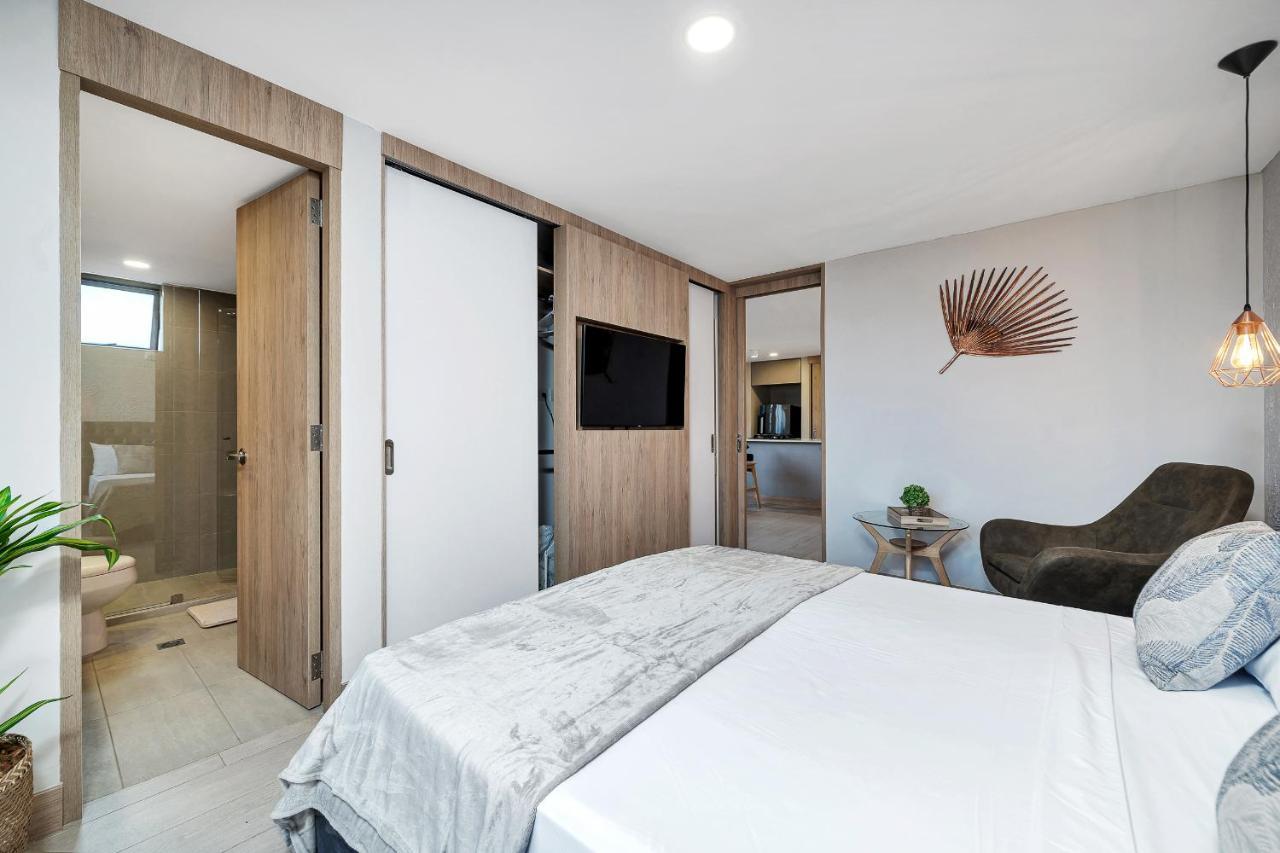 Aptos Alcazar Oviedo By Housy Host 메딜린 외부 사진