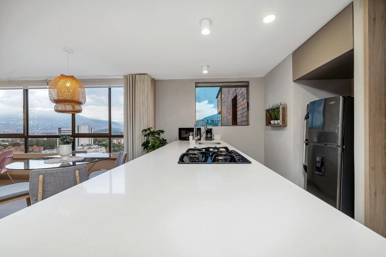 Aptos Alcazar Oviedo By Housy Host 메딜린 외부 사진