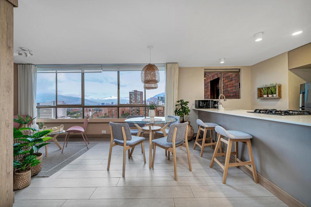 Aptos Alcazar Oviedo By Housy Host 메딜린 외부 사진